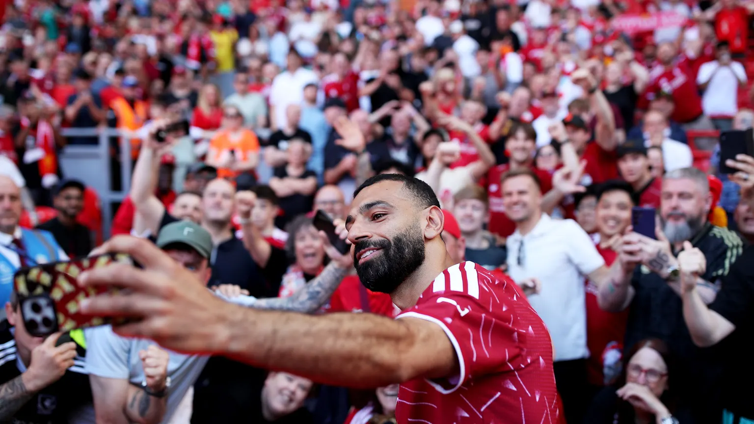 صورة مرافقة للخبر: ليفربول يصطدم بشرط جزائي مجنون لخطف بديل صلاح.. أنفيلد ينتظر البرازيلي الطائر