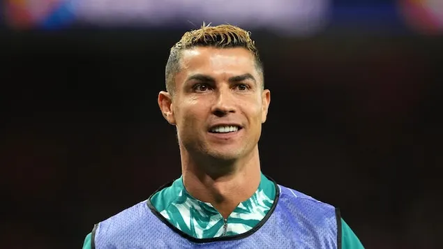 صورة مرافقة للخبر: رونالدو يعتذر عن سلوكه ويفتح الباب أمام العودة إلى المنتخب