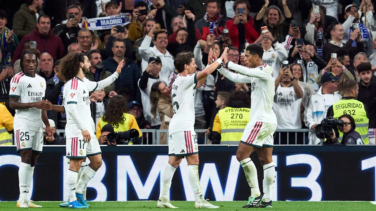 صورة مرافقة للخبر: ما القنوات الناقلة لمباراة ريال مدريد ولايبزيج في دوري أبطال أوروبا 2026-2027؟ وكيف تشاهدها عبر الإنترنت؟