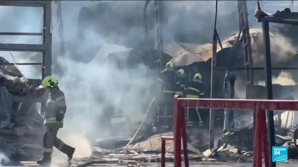 صورة مرافقة للخبر: محادثات مع أوكرانيا: فرنسا وبريطانيا وألمانيا والاتحاد الأوروبي والناتو مدعوون