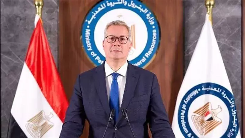صورة مرافقة للخبر: وزير البترول يفتتح اليوم مؤتمر ومعرض البحر المتوسط للبترول MOC 2026 بالإسكندرية