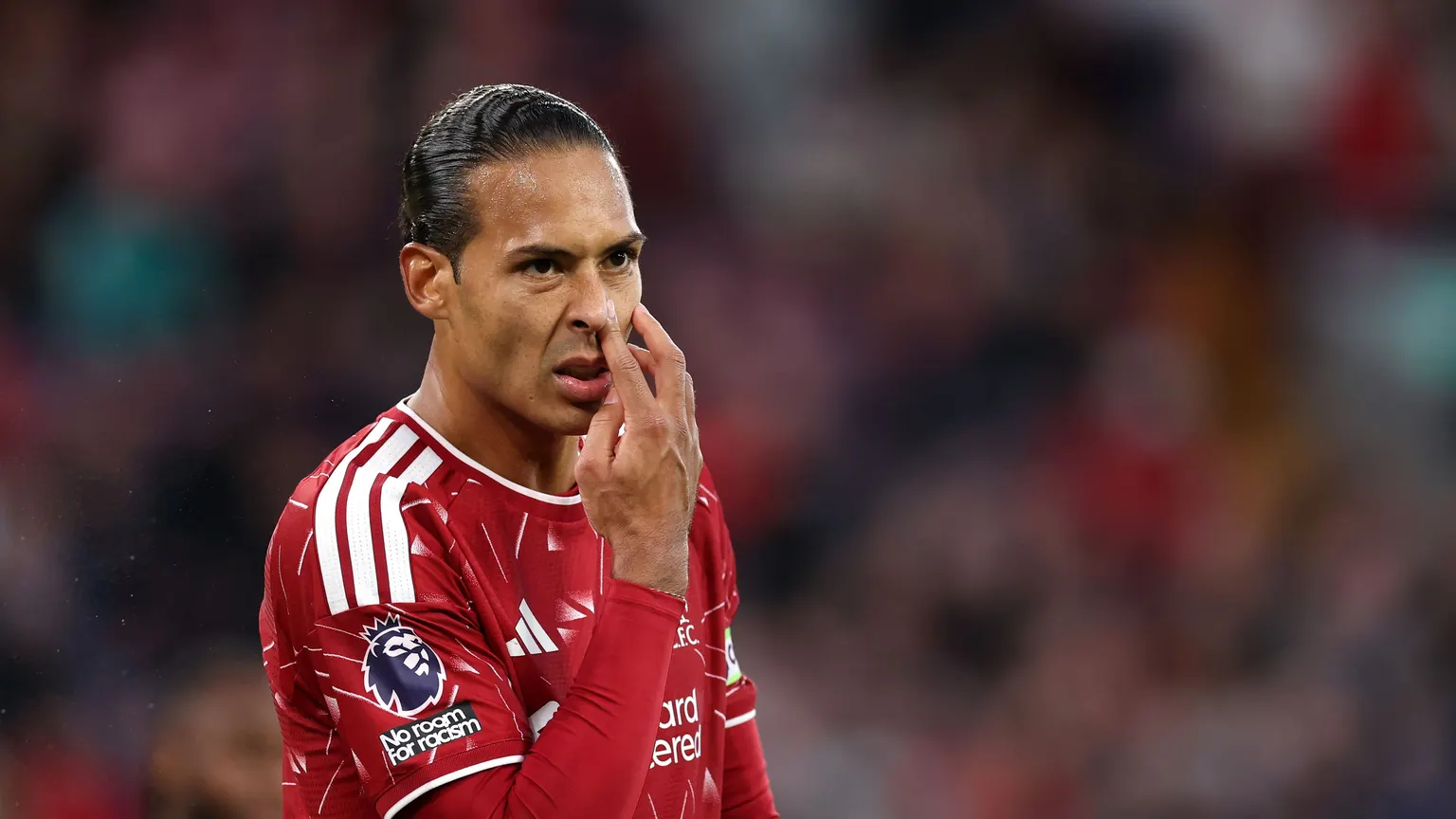 صورة مرافقة للخبر: فان دايك عن اتهامات مانشستر سيتي: سأرد في الوقت المناسب!