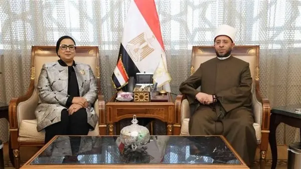 صورة مرافقة للخبر: وزير الأوقاف ورئيس المجلس القومي للمرأة يبحثان تعزيز التعاون المشترك في كافة الملفات