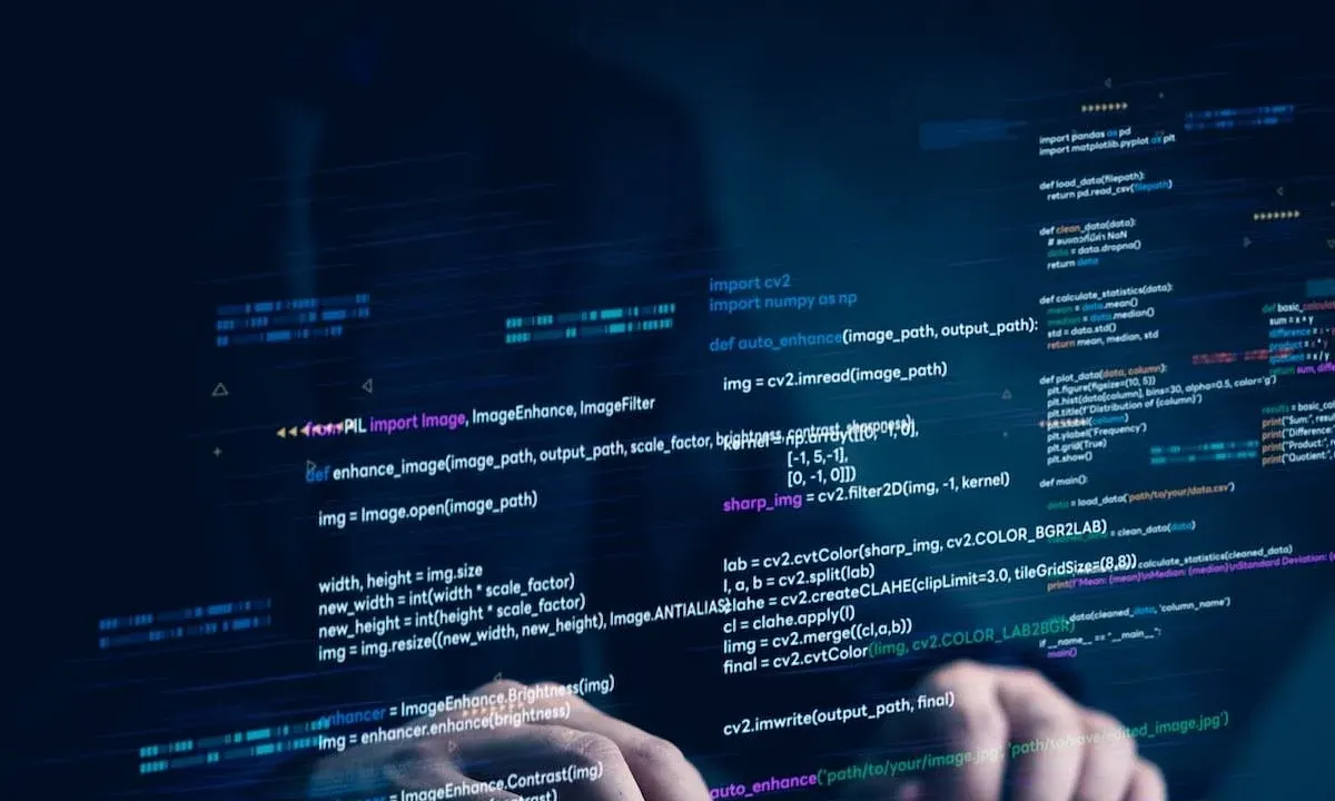صورة مرافقة للخبر: هل يمكن للذكاء الاصطناعي كسر محافظ العملات المشفرة؟ باحث في إيثيريوم يطلق تحذيراً جديداً
