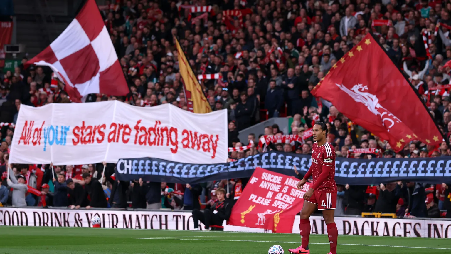 صورة مرافقة للخبر: ما القنوات الناقلة لمباراة لاسك وليفربول في دوري أبطال أوروبا 2026-2027؟ وكيف تشاهدها عبر الإنترنت؟