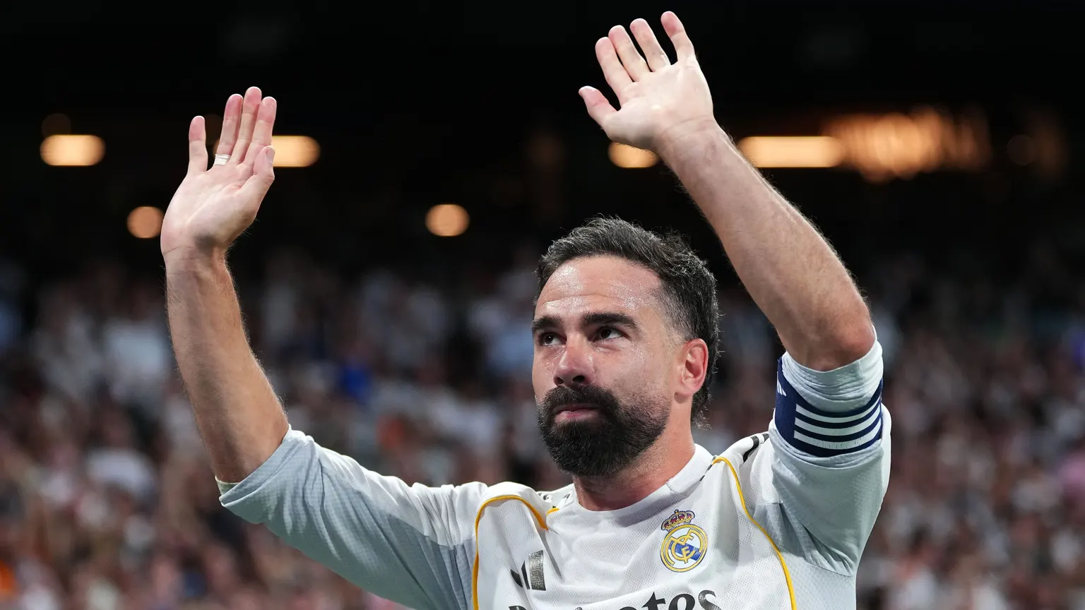 صورة مرافقة للخبر: بالفيديو.. كارفاخال يصدم جماهير ريال مدريد: تشاجرنا بالأيدي كثيرًا!
