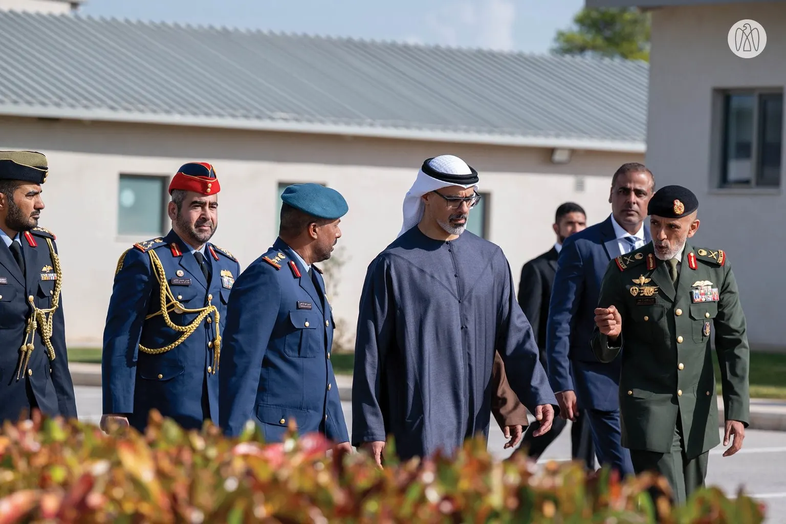 Image accompanying: Sheikh Khaled meets Emirati military students on official visit to Greece