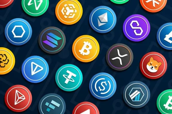 صورة مرافقة للخبر: بيتكوين عند 81,000 دولار، وXRP وDogecoin يتراجعان 7%: ما الذي يحدث؟