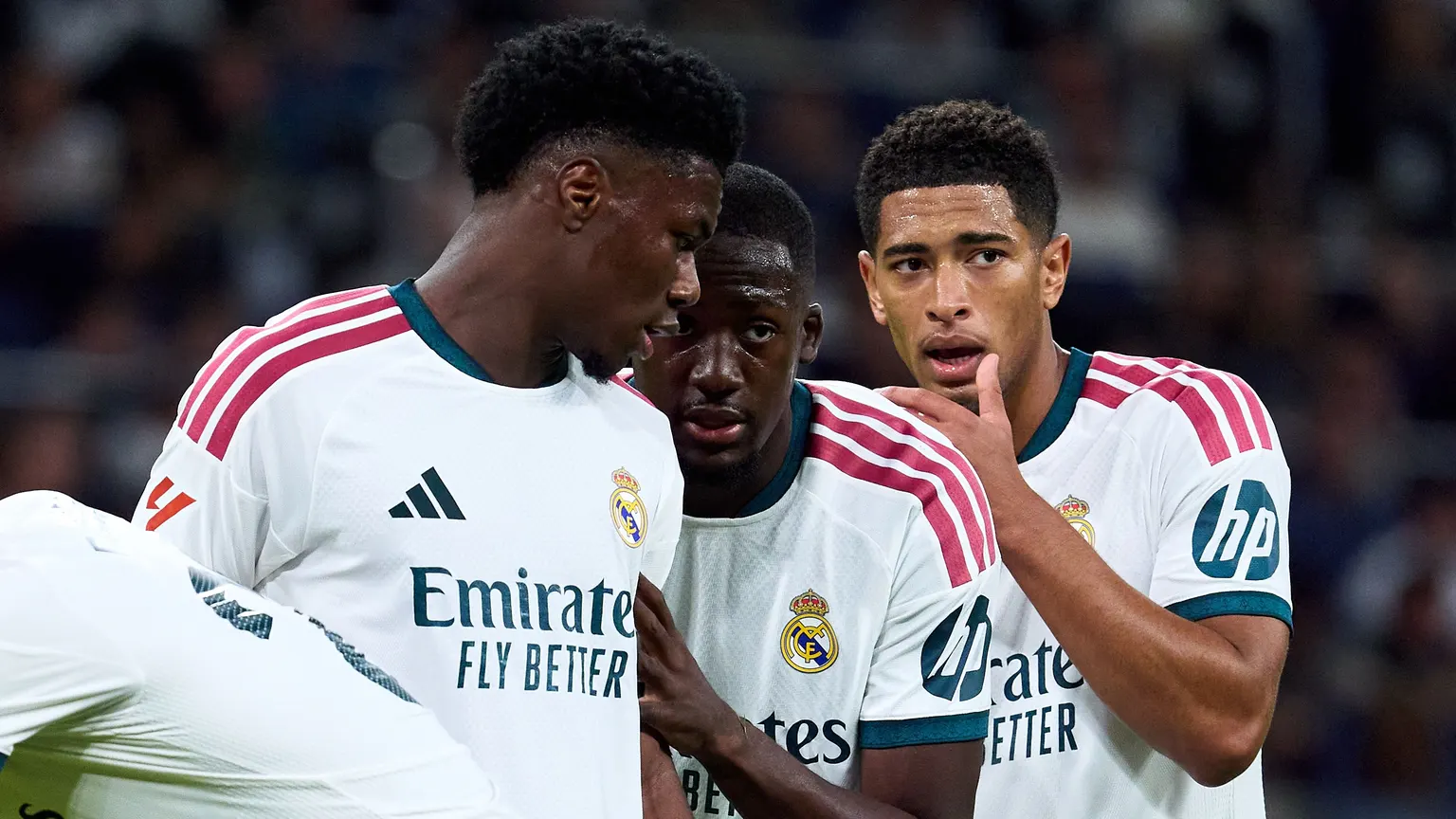 صورة مرافقة للخبر: استياء ملكي.. قرار الليجا يفجر غضبا داخل ريال مدريد