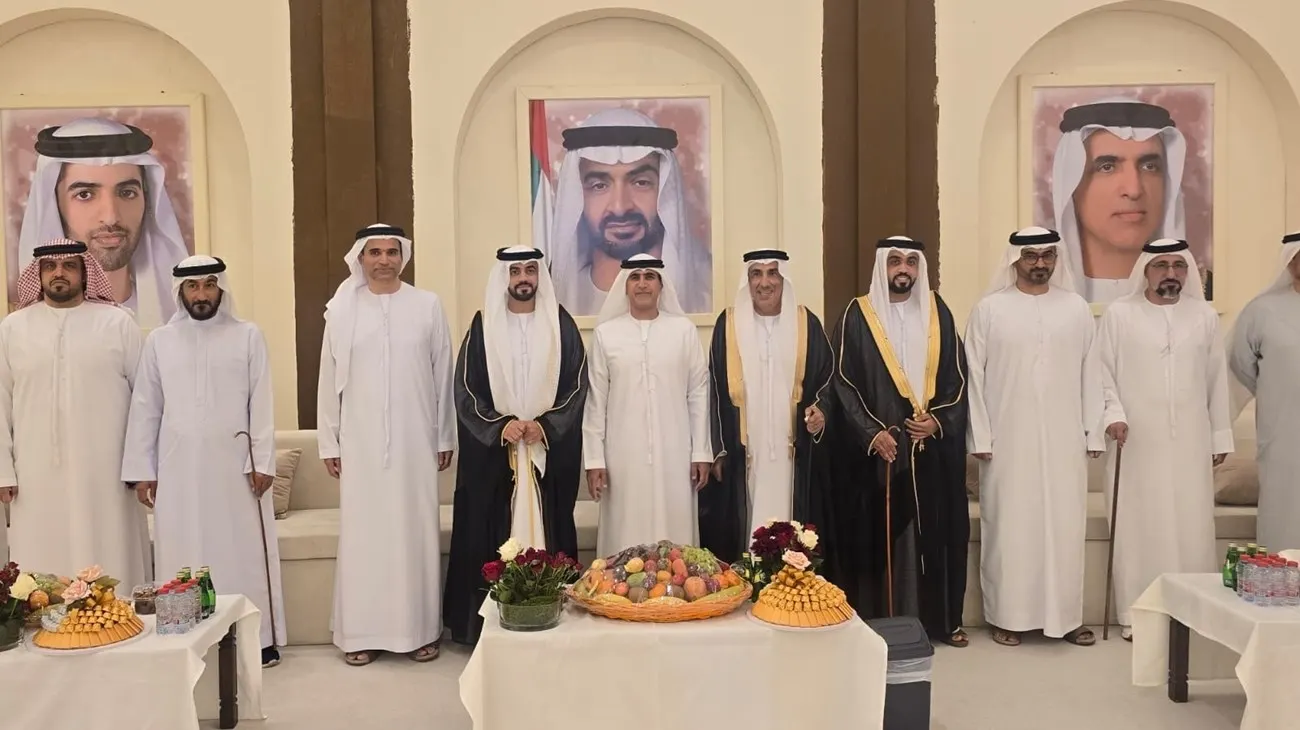 صورة مرافقة للخبر: سالم بن سلطان القاسمي يحضر أفراح النقبي والشحي