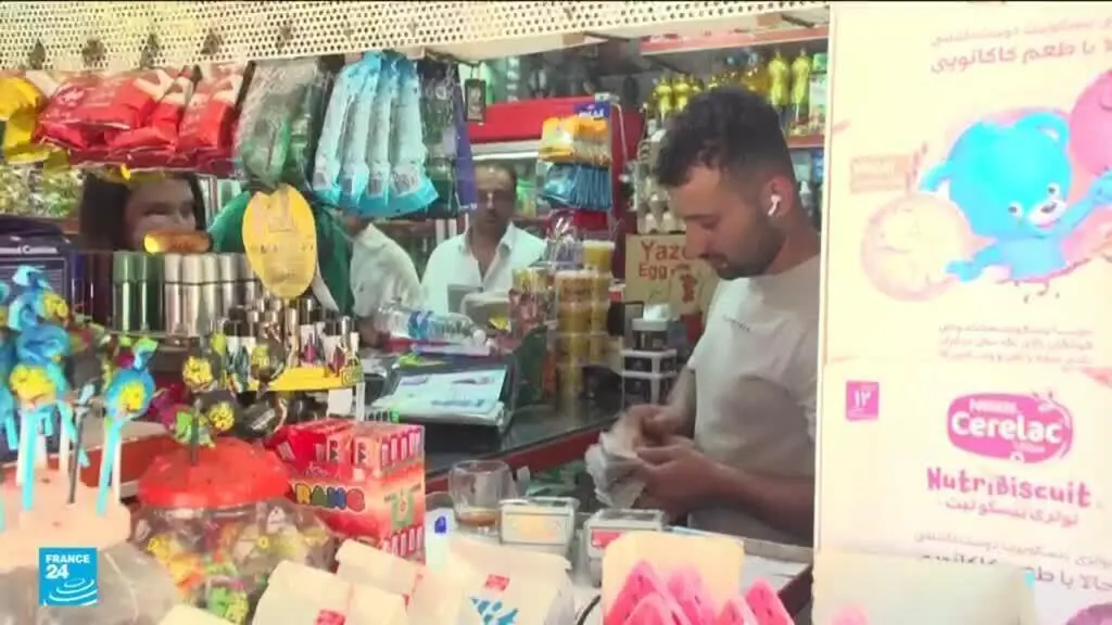صورة مرافقة للخبر: إيران تحت الحصار.. التضخم وتراجع العملة يهددان الاقتصاد