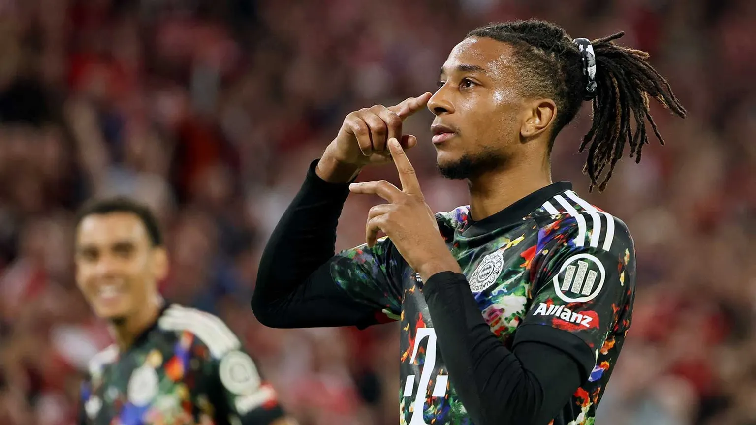صورة مرافقة للخبر: رئيس بايرن ميونخ عن شائعات الريال وأوليسي: لسنا ناديًا يُجبر على بيع لاعبيه
