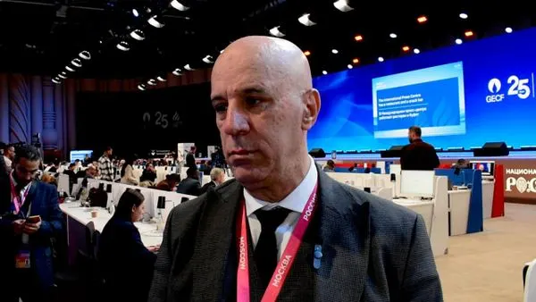 صورة مرافقة للخبر: إعلامي جزائري: قمة روسيا وأفريقيا ومنتدى الدول المنتجة للغاز... فرص لتعزيز أمن الطاقة