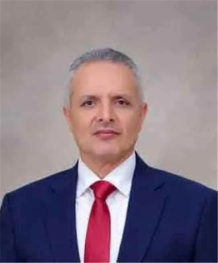صورة مرافقة للخبر: وزير الشؤون الاجتماعية والعمل يدعو العمالة اليمنية في المملكة إلى الاستفادة من المكرمة الملكية لتصحيح أوضاع المخالفين
