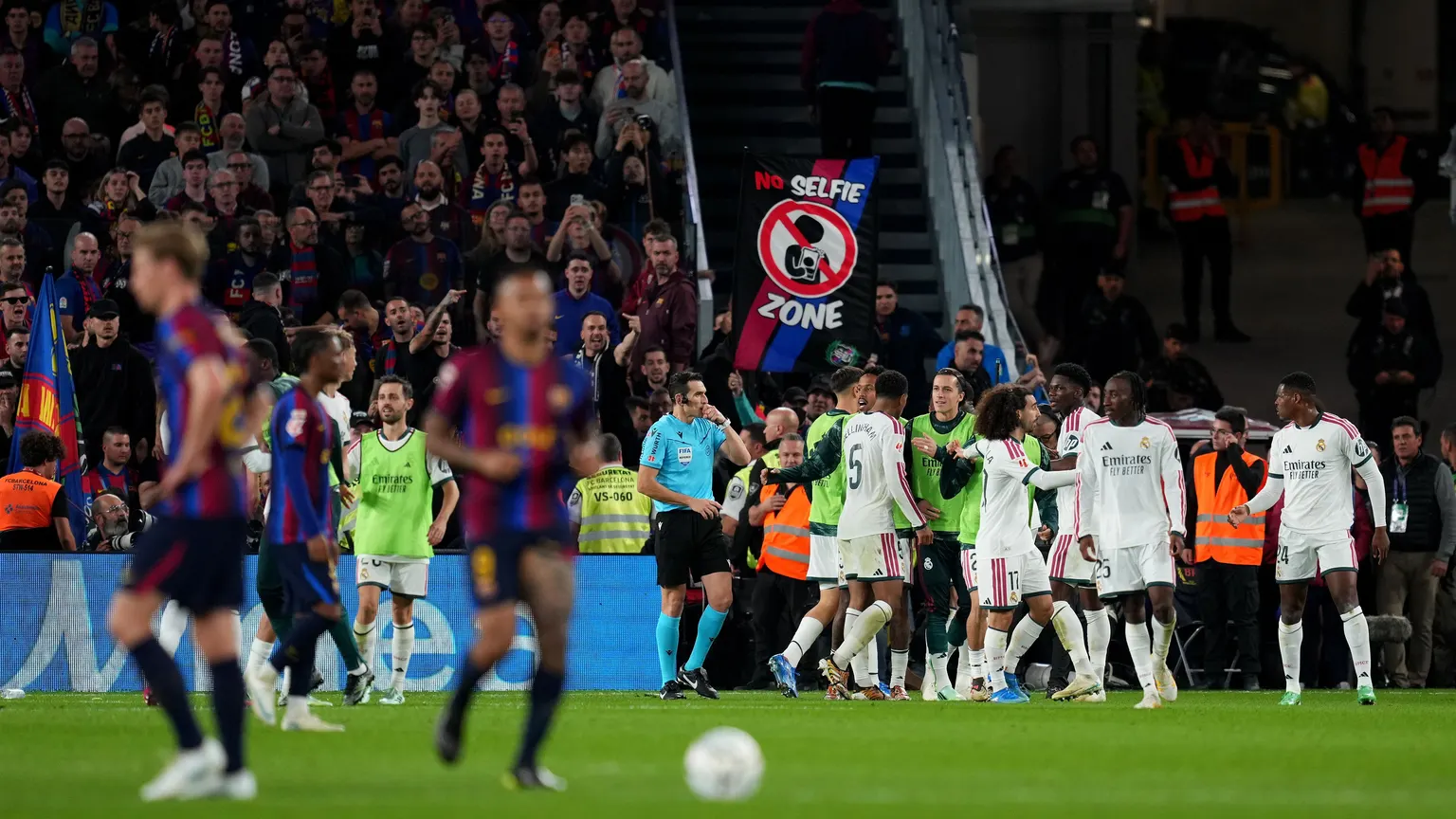 صورة مرافقة للخبر: فيديو: "كبرياء ريال مدريد".. مبابي يعيد برشلونة لأرض الواقع