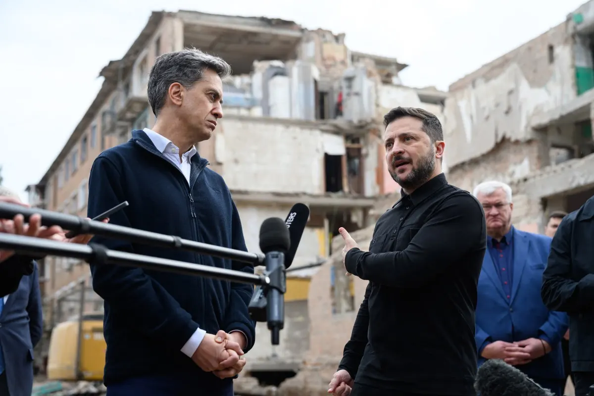Image accompanying: Trump clashes with Zelenskyy, lifts sanctions on Russian diesel