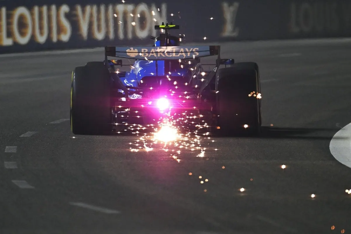 Image accompanying: FIA reveals "human error" caused latest software glitch in Singapore sprint qualifying