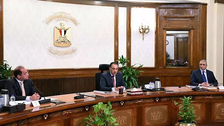 صورة مرافقة للخبر: الحكومة توافق على مشروع فندق 4 نجوم بالدقهلية.. وتُدرج "ضبط النيل" ضمن الموازنة