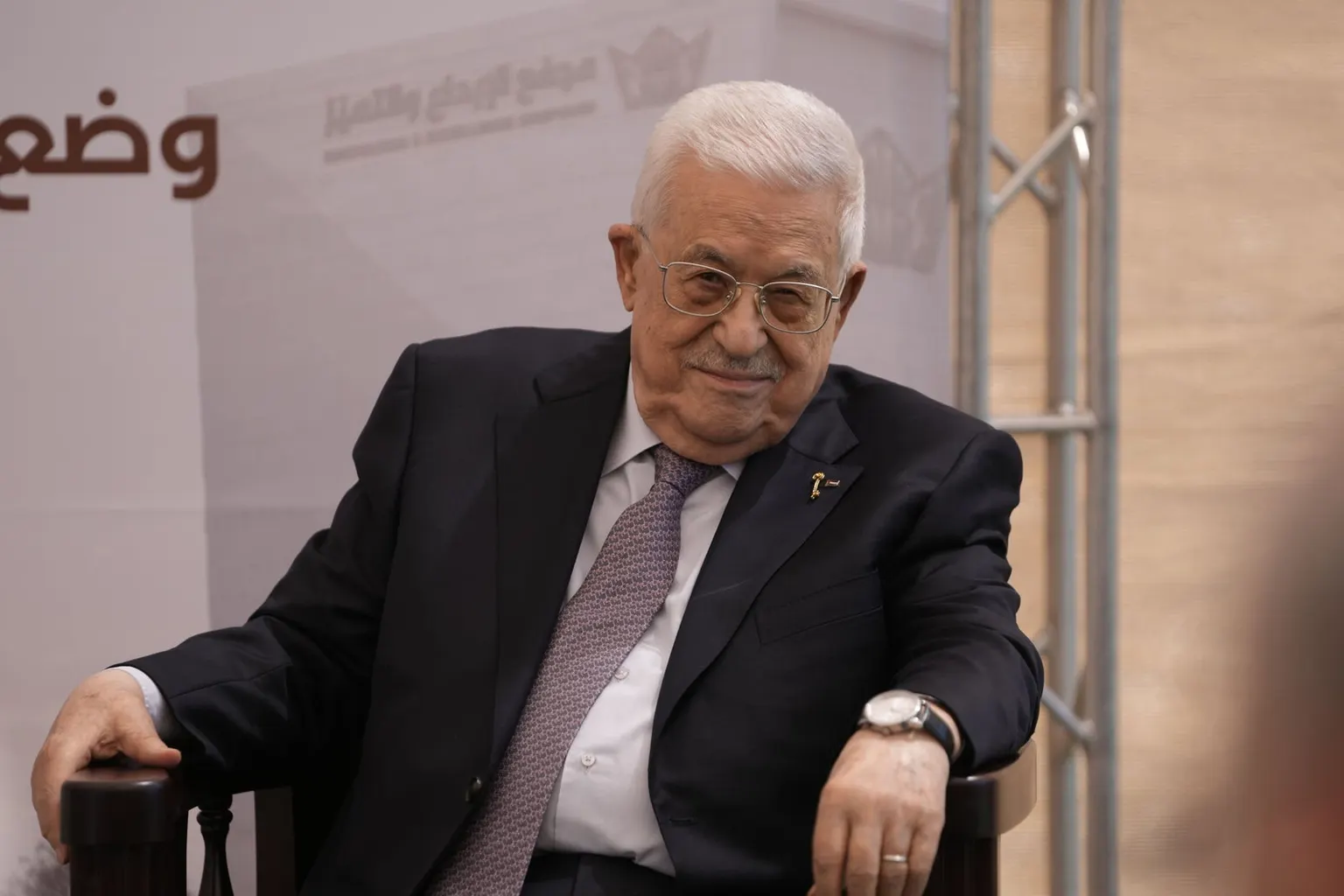 صورة مرافقة للخبر: الرئيس الفلسطيني يؤجل الانتخابات التشريعية إلى سبتمبر 2027
