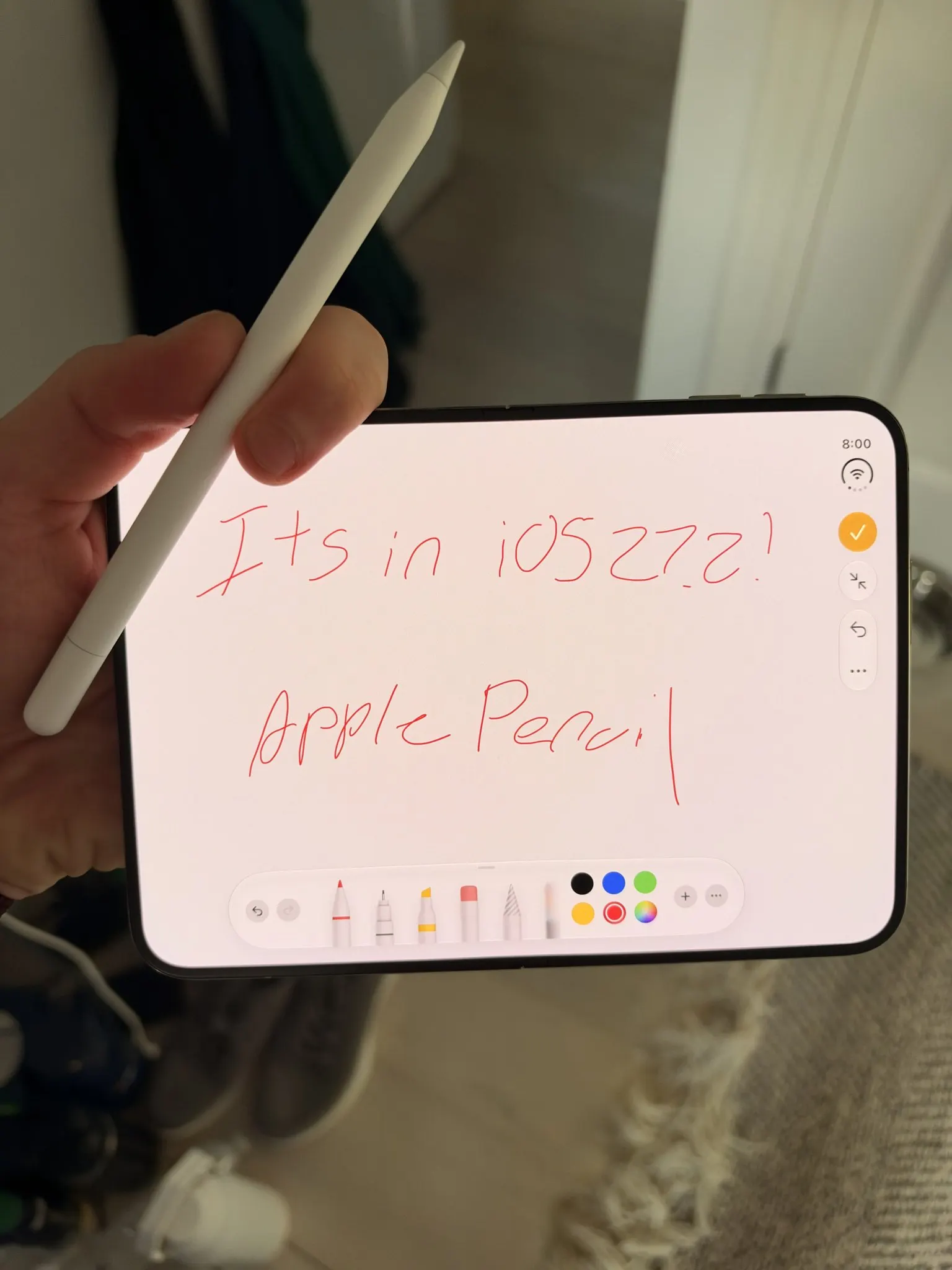 صورة مرافقة للخبر: iPhone Duo يدعم Apple Pencil قريبًا ويضيف ميزة Reachability لتسهيل الاستخدام