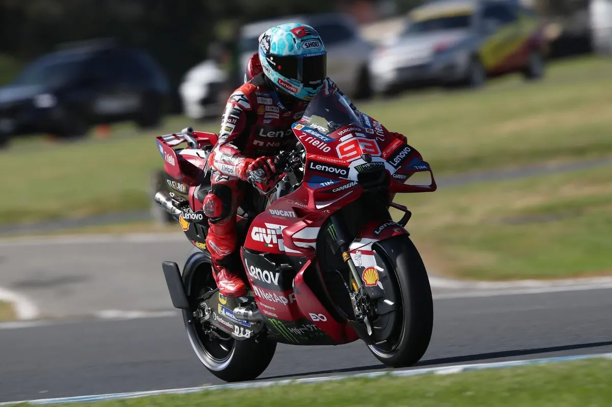 Image accompanying: MotoGP Australian GP: Marquez crashes and then takes pole in wet qualifying