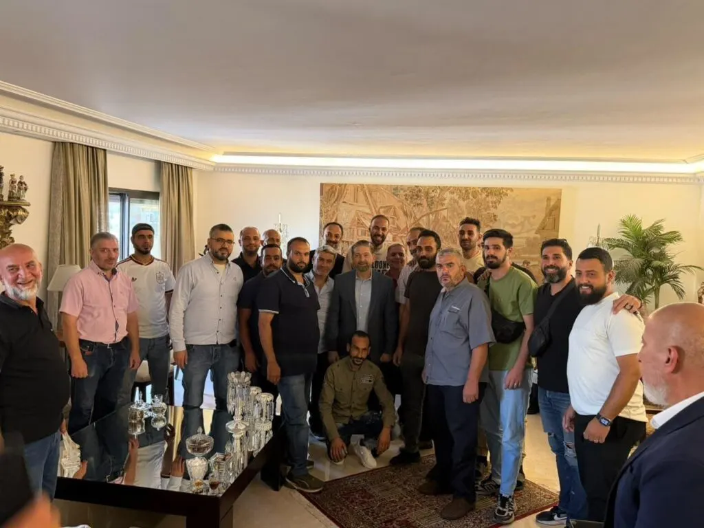 صورة مرافقة للخبر: كرامي يلتقي مياومي مؤسسة مياه لبنان الشمالي لبحث ملف التثبيت