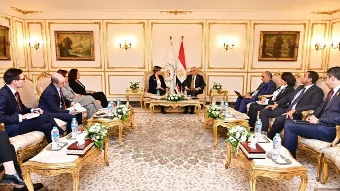 صورة مرافقة للخبر: 100 مليون دولار لمشروعات حوض النيل.. مصر وبريطانيا تتحركان لتفعيل اتفاقية النمو الأخضر
