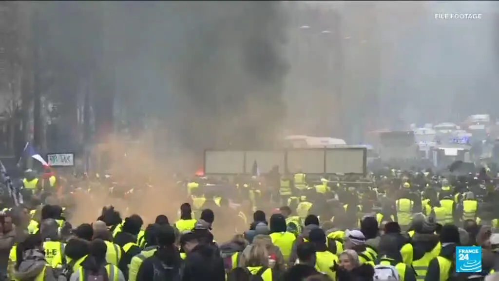Image accompanying: Cost-of-living demonstrations to grip pre-election France