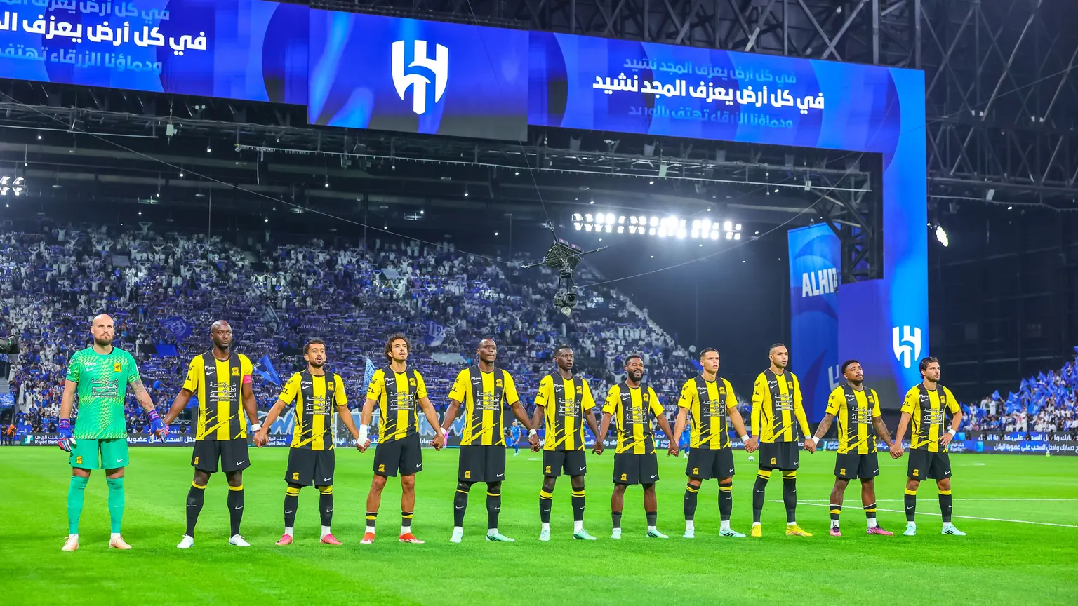 صورة مرافقة للخبر: بالفيديو.. الاتحاد يواصل السقوط في آسيا بخسارة جديدة أمام شباب الأهلي