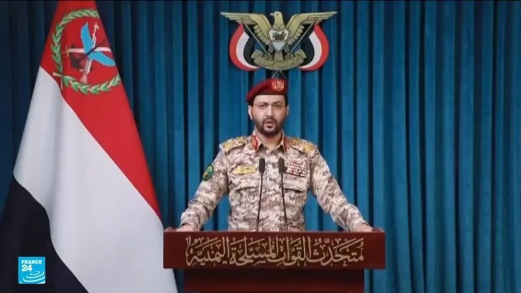 صورة مرافقة للخبر: الحوثيون يعتبرون المطارات والشركات السعودية أهدافا مشروعة
