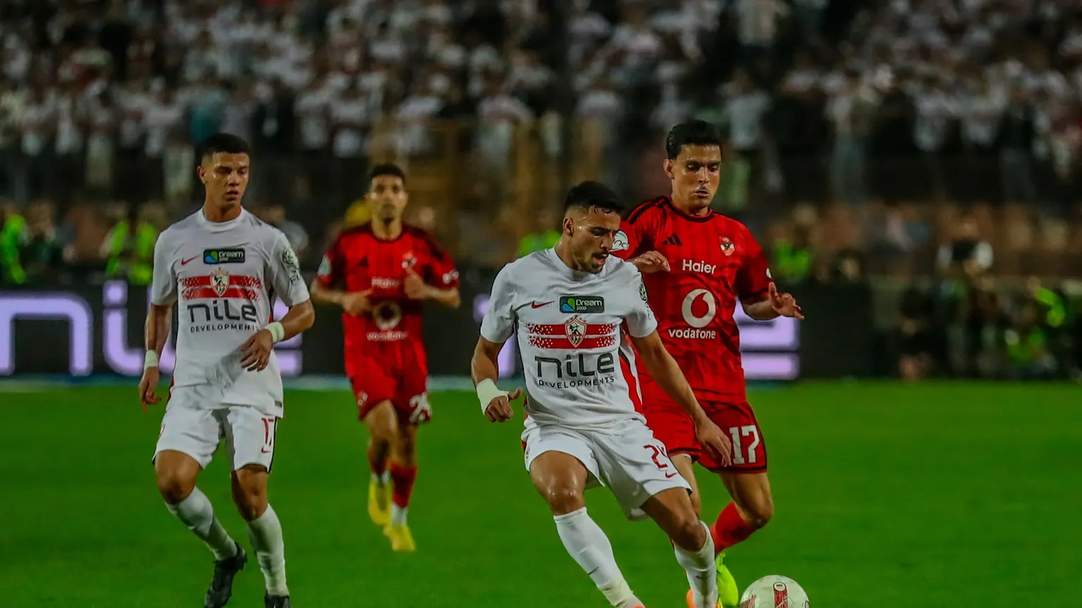 صورة مرافقة للخبر: مهلة 48 ساعة.. الزمالك يتخذ 4 قرارات جديدة في أزمة مباراة الأهلي