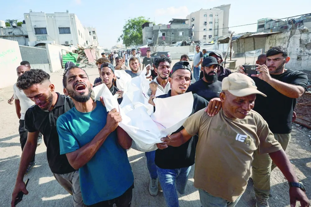 صورة مرافقة للخبر: 7 شهداء فلسطينيين في غارات إسرائيلية على غزة