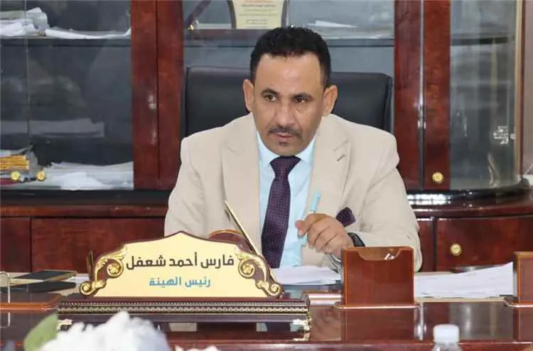 صورة مرافقة للخبر: رئيس هيئة النقل يوجه فرع الهيئة بالمهرة برفع الجاهزية لمواجهة المنخفض الجوي